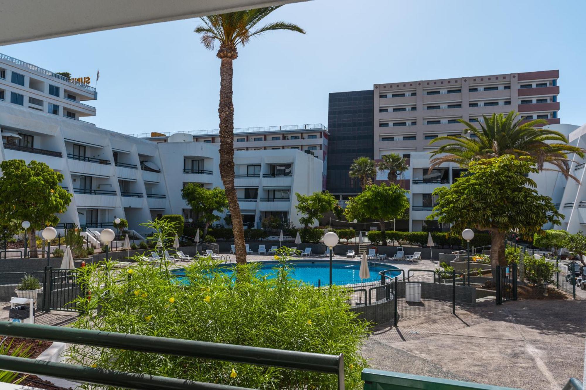 Go2Tenerife Apart'Jara Pool View & Beach At 5 Min Плайя-де-лас-Амерікас Екстер'єр фото